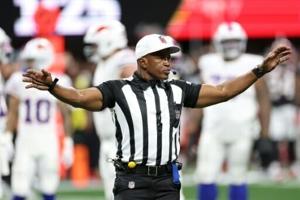 Side hustle: Part-time refs take charge of Super Bowl