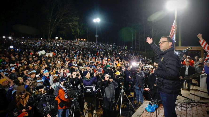Groundhog Day: Punxsutawney Phil fails to see his shadow | Pennsylvania
