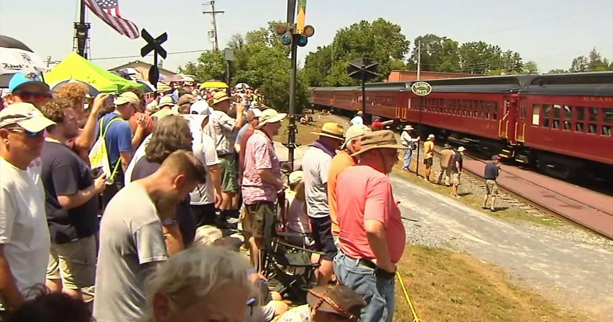 More than 100 people treated for heat illness after 'Big Boy' train delays leave crowds stranded