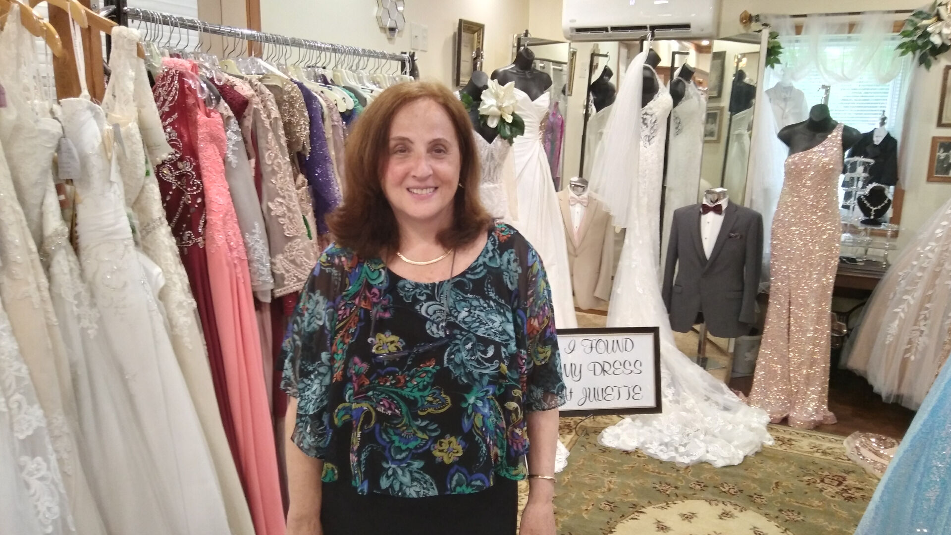 Bridal hot sale store downtown