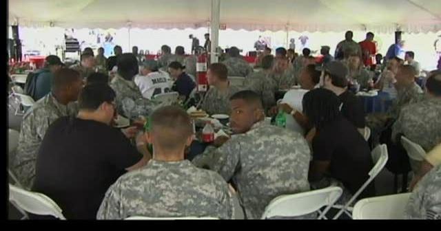 Philadelphia Eagles honor military with jerseys during training