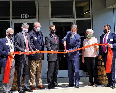 Tennessee Governor Bill Lee Officiates Ribbon Cutting At Labconnect News Wfmz Com Bill lee (r) quietly signed a bill into law ramping up punishments for certain kinds of while the governor often speaks about sentencing reform, this bill contradicts those words and.