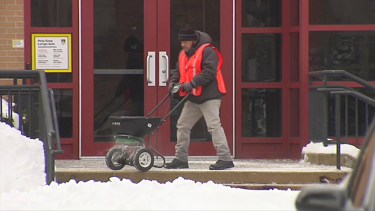 After 2 years of no storms, snow couldn't have come at better time for snow removal companies | Lehigh Valley Regional News - Vimarsana News