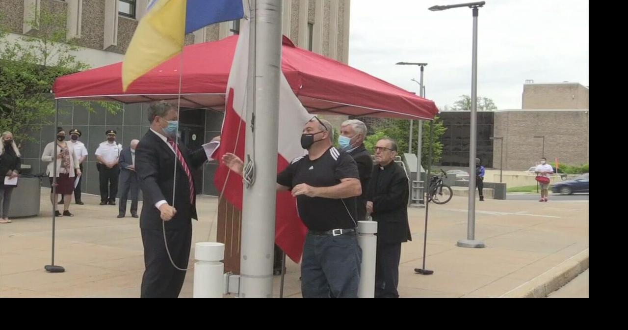 Polish people in Allentown celebrate heritage at flagraising event