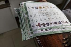 Guinea junta chief headed for victory in presidential vote
