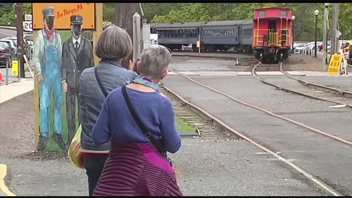 Jim Thorpe Train Rides To End Again Over Tax Dispute Poconos And Coal Region Wfmz Com The mountain and his girlfriend. jim thorpe train rides to end again