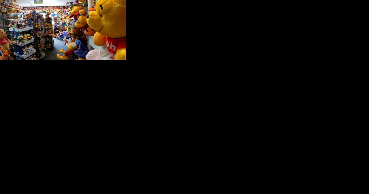 Woman breaks her own Guinness World record "Winnie the Pooh" collection - Vimarsana News