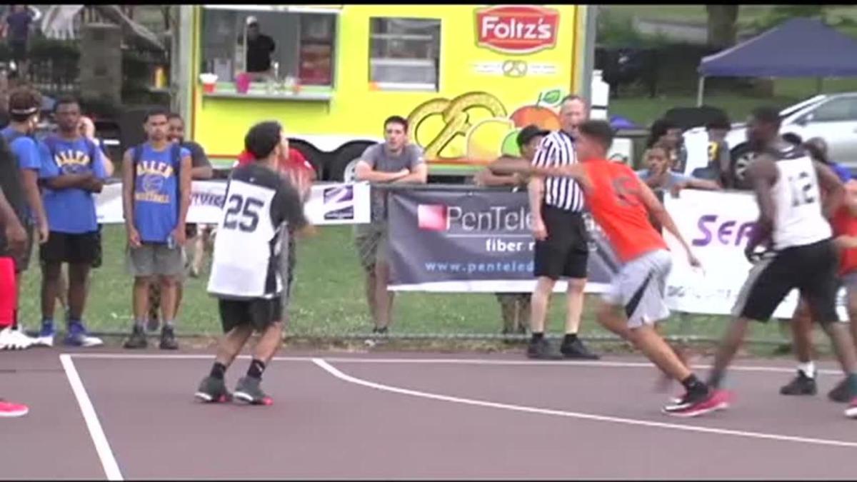 Reading Sweeps A Town Throwdown Opening Games Sports Wfmz Com