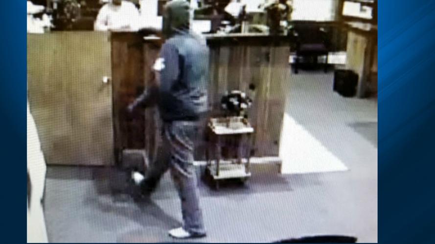 Police looking for bank robbery suspect in Monroe County | Poconos and ...