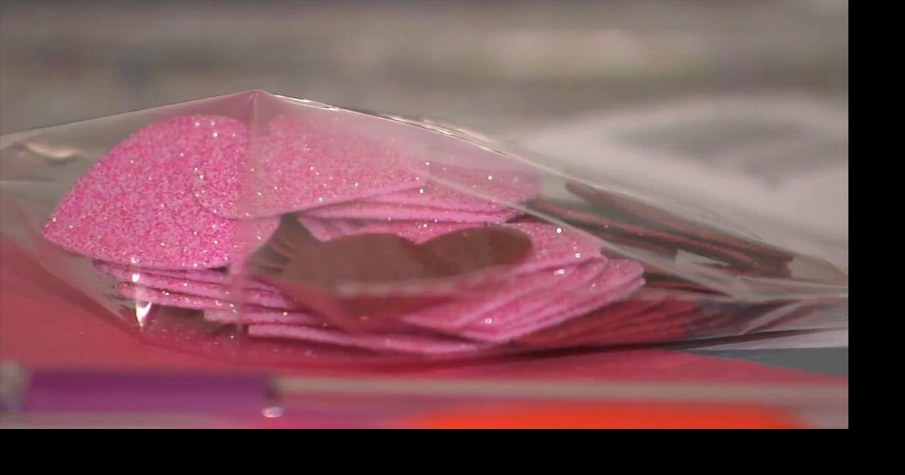 'Lot of love': Easton non-profit hosts Valentine's workshop for children to make cards for seniors