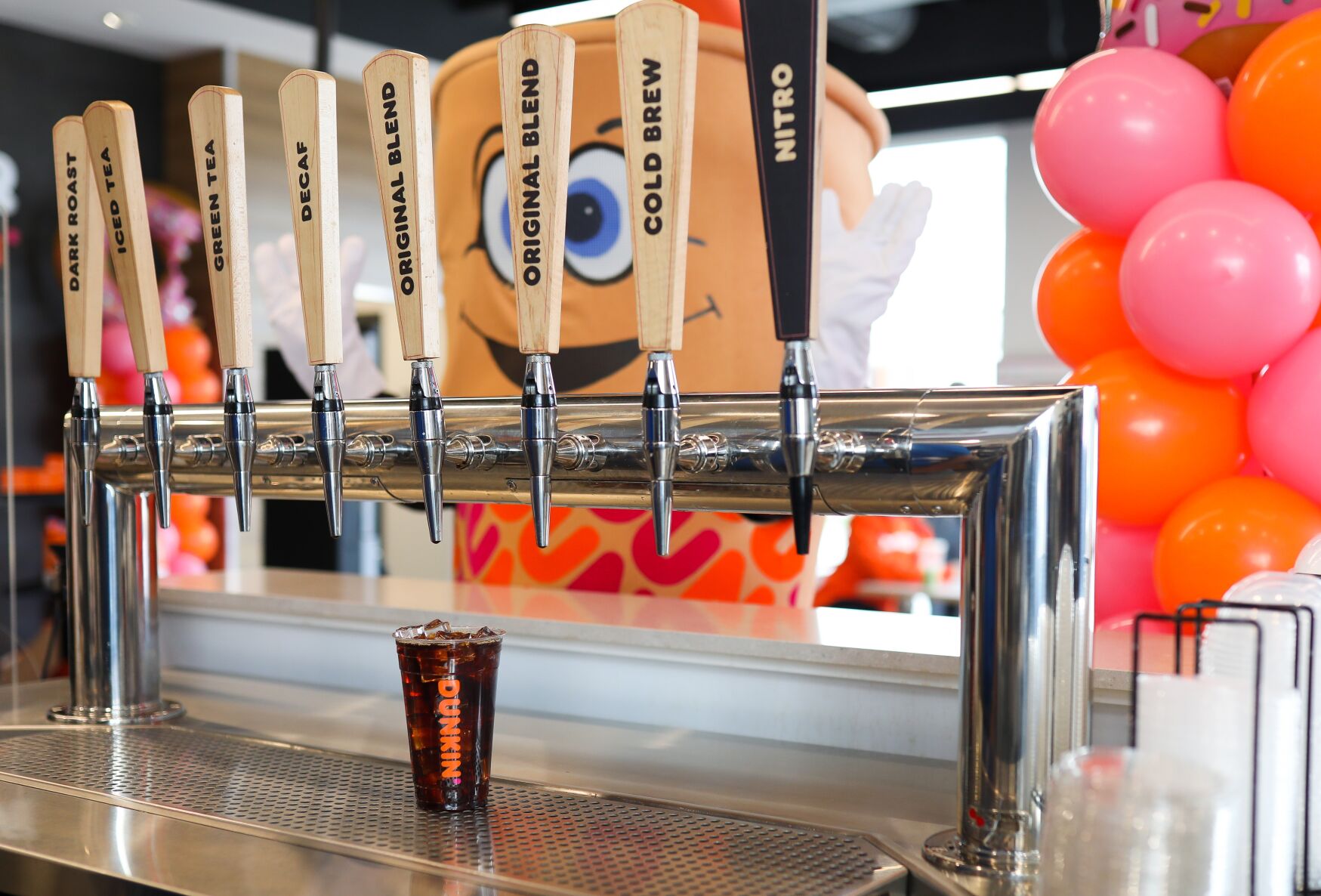 Whitehall Dunkin' to celebrate newly remodeled restaurant with free