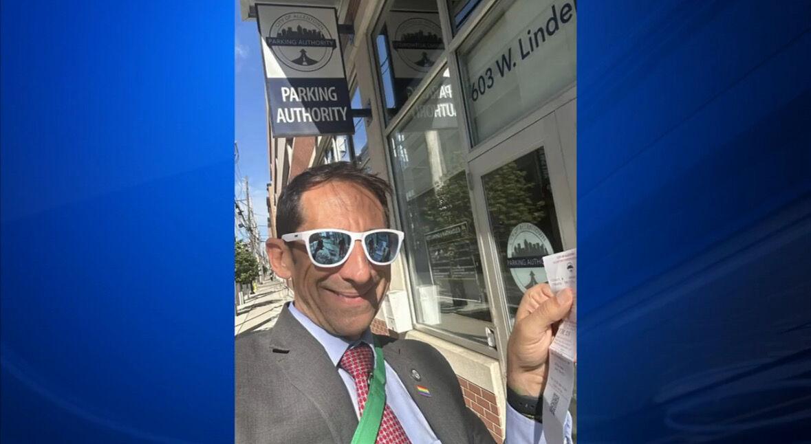 Nadie está a salvo de recibir, y pagar, multas de estacionamiento, eso