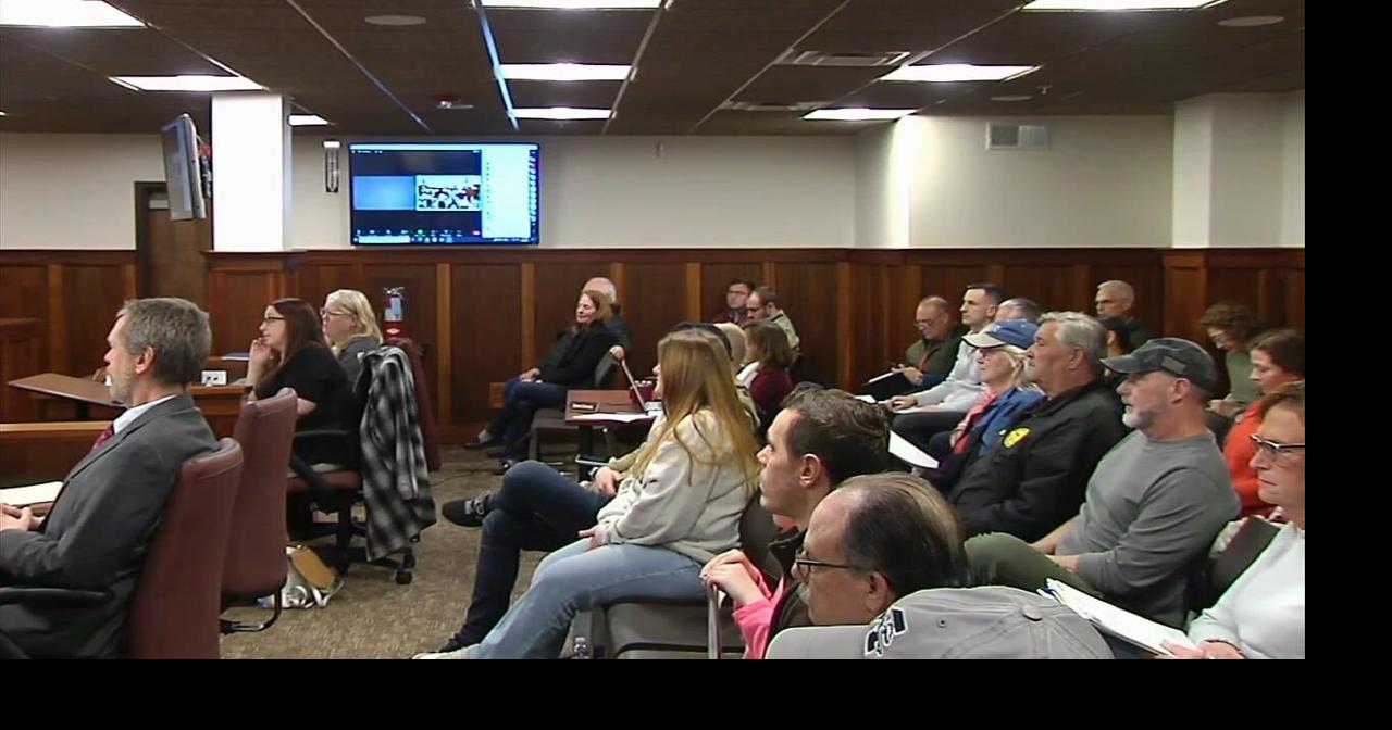 Lower Nazareth supervisors amend zoning ordinance to limit warehouses