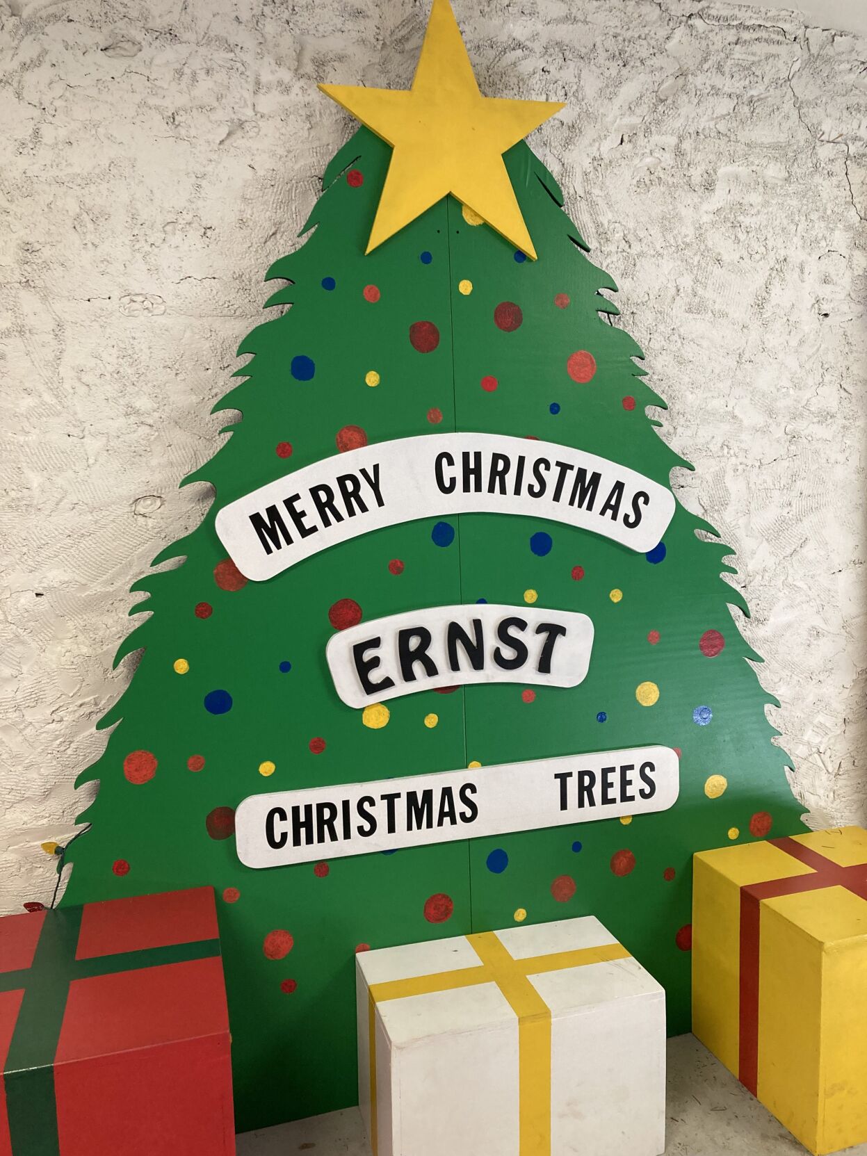 Signs stolen from Christmas tree farm near Fleetwood Berks Regional