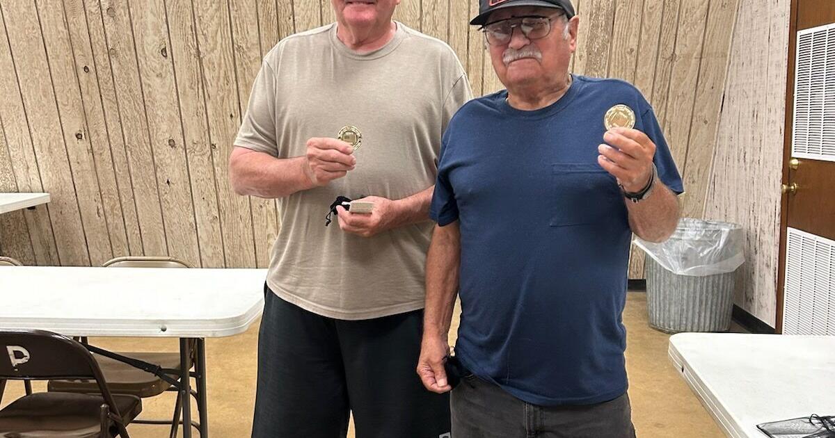 Vietnam veterans honored with commemorative medallions for service