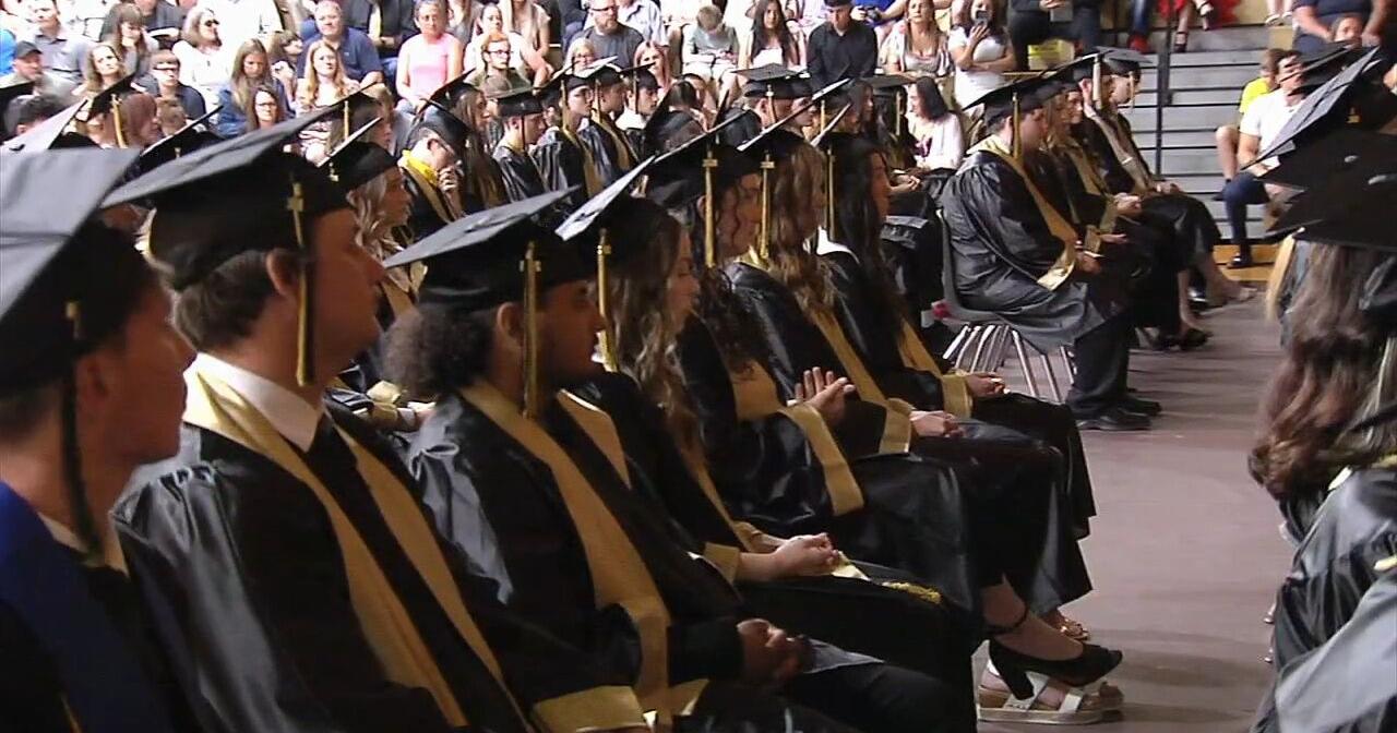 Mahanoy Area SD holds graduation 2 days after tornado that damaged school complex - Vimarsana News