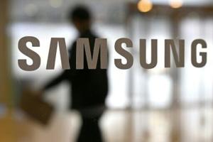 Asian stocks track Wall St rally as Tokyo hits record on Takaichi win