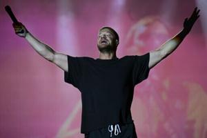Imagine Dragons frontman chases childhood video game dream