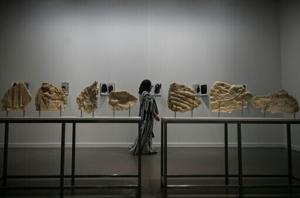 Art and the deal: market slump pushes galleries to the Gulf