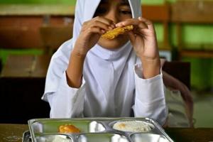 Indonesia trims meals programme: what next?