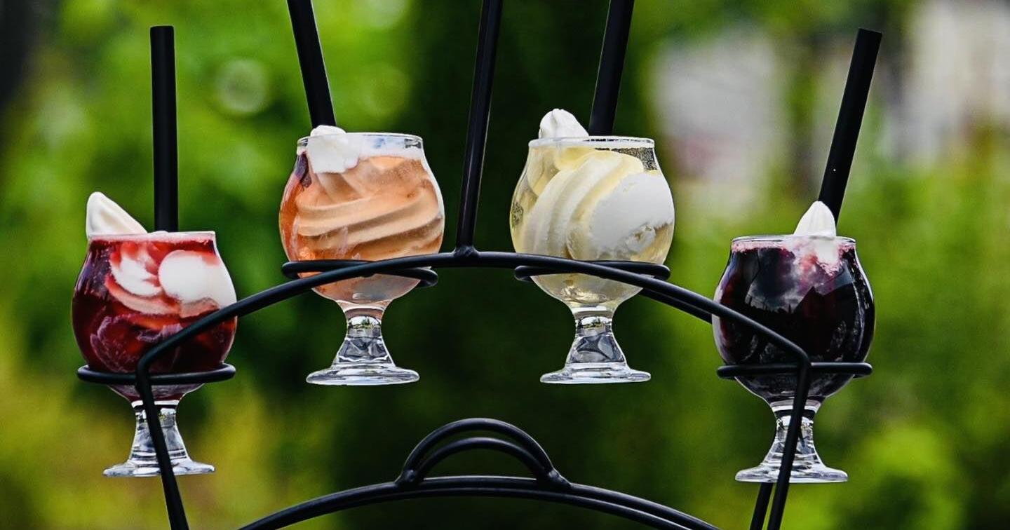 Carbon County winery making a splash with new float flights, featuring wine-infused ice cream - Vimarsana News