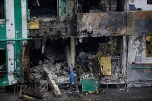 'Of course it's not safe': small city in Russia tries to shrug off war