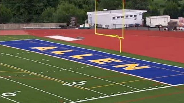 College names football stadium for Andre Reed