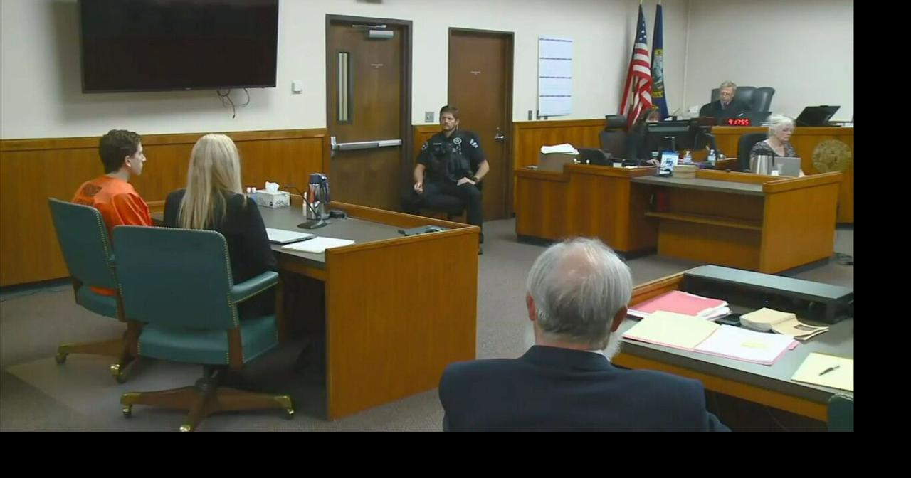 Legal experts weigh in on standing silent in court as Kohberger faces