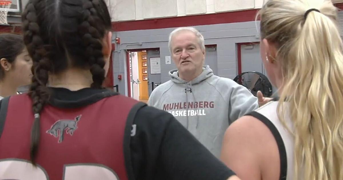 After 24 years with Muhlenberg, Ron Rohn will step away from the court