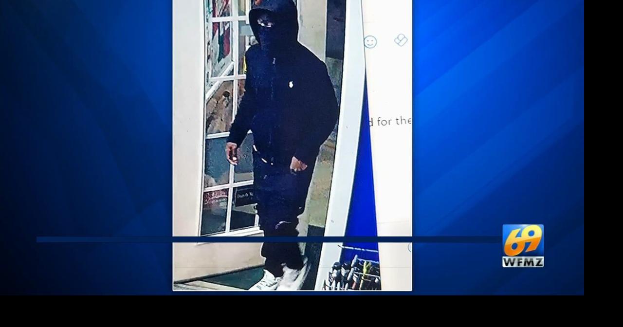 18-year-old man arrested, 2 sought in armed robbery | Lehigh Valley ...