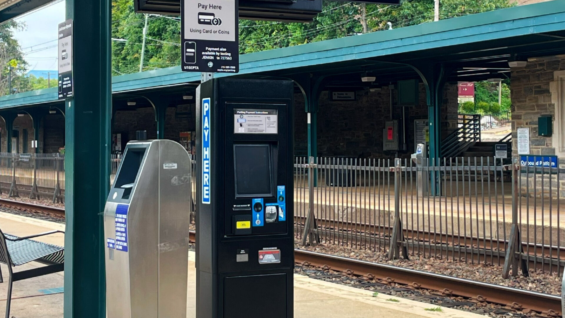 SEPTA train schedule impacted by warehouse fire in Montgomery County ...
