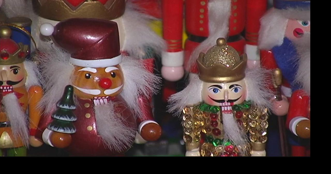 Should Christmas decorations go up before or after Thanksgiving