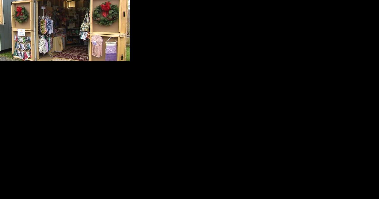 'A no brainer': Shoppers asked for Bethlehem holiday hut shopping to stay open Christmas week, organizers listened - Vimarsana News
