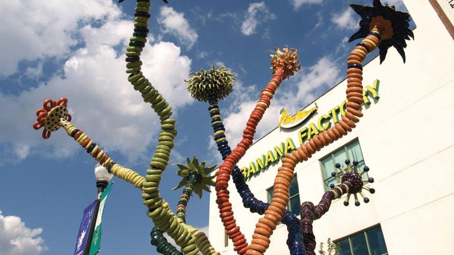 Things to Do First Friday in Bethlehem, Reading Outandabout