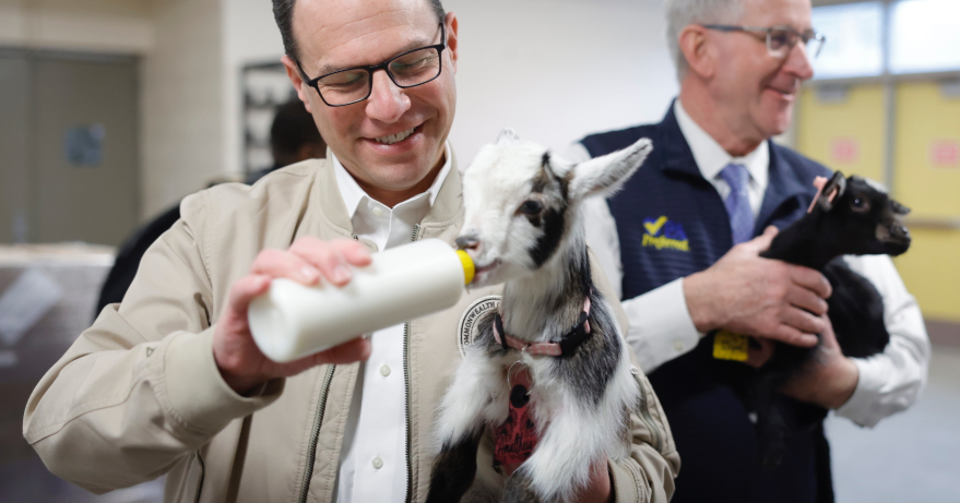 PA Farm Show offers a platform for gubernatorial front-runners