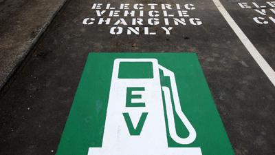 Grants and rebates for electric vehicle charging stations announced