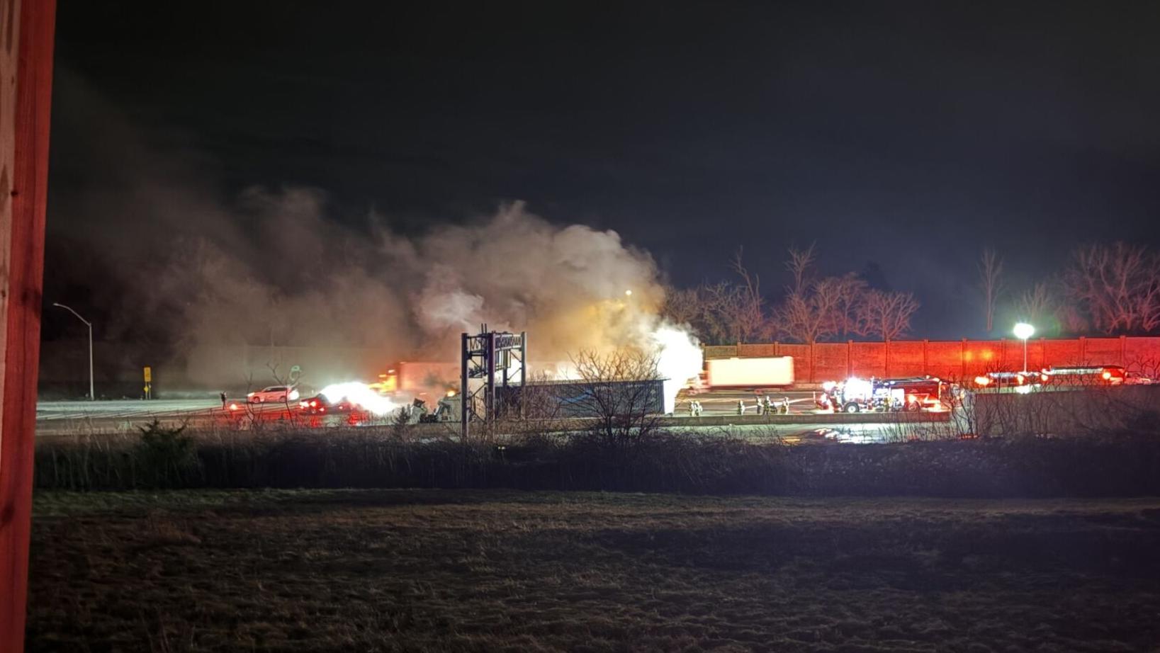 Tractor trailer fire shuts down lane on I-78 in Upper Saucon Township ...