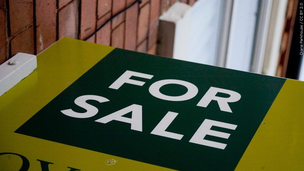 Fossil's Last Stand bar in Catasauqua property, liquor license for sale