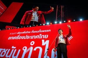 Family affair: Thailand waning dynasty still election kingmaker