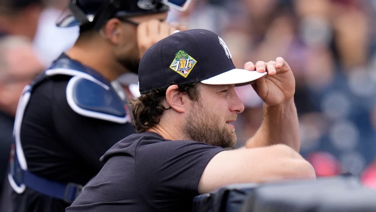 does gerrit cole chew tobacco should have forced the Yankees to get rid of their silly rules Yankees ace Gerrit Cole throws