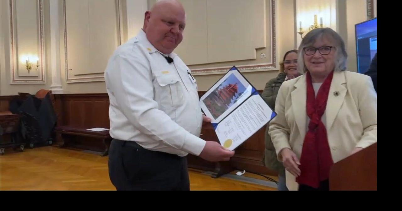 Reading City Council pays tribute to retiring fire chief | Reading Area ...
