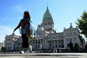 General strike to protest Milei's labor reforms starts in Argentina