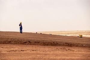 Niger faces dilemma over uranium shipment stuck at airport