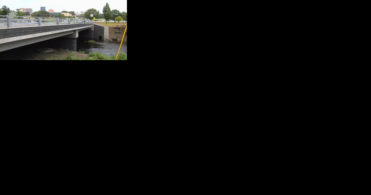 Wire Mill Bridge in Allentown, which can handle 15,000 cars daily, reopens after delay - Vimarsana News