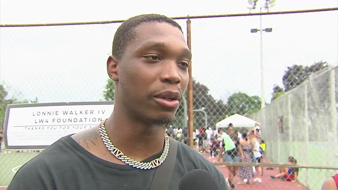 Cómo Lonnie Walker IV mantiene a Reading activo a través del deporte