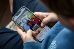Opinions of Zuckerberg hang over social media addiction trial jury selection