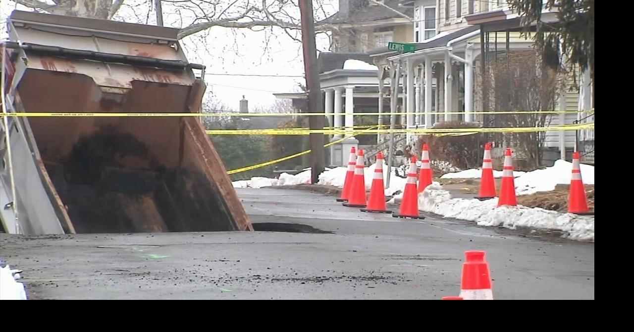 Power restored as Phillipsburg sinkhole investigation continues, 8 homes evacuated