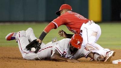 Phillies rally extends Angels' losing streak, makes fan's day