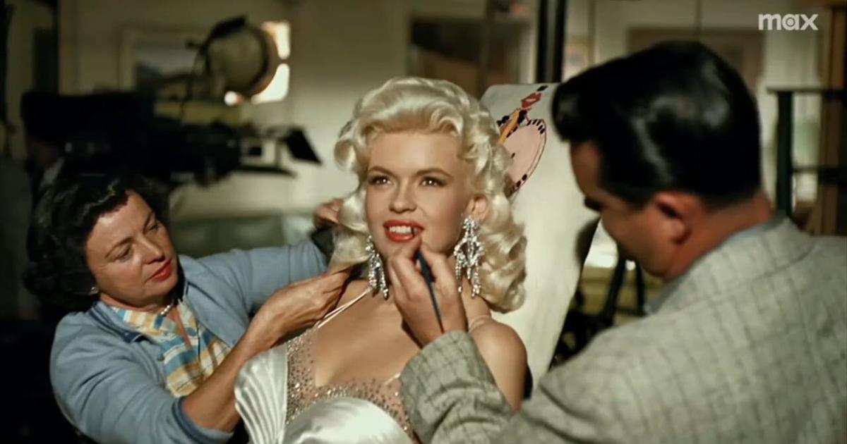 'Law & Order' star debuts documentary about mother, legendary Jayne Mansfield