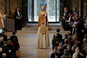 Ex-midwife enthroned as first female Archbishop of Canterbury